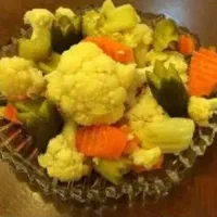 ترشی ، رب ، خیارشور ، غذای خانگی