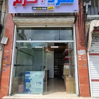 نیرو کنار دست جهت انجام کار با کولر و پکیج