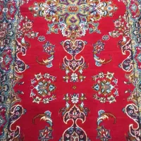 یه عدد فرش کناره مناسب راهرو و راه پله