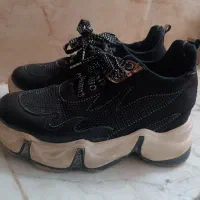 دو جفت کفش دخترانه|کیف، کفش، کمربند|بروجرد, |دیوار