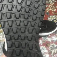 کتونی سایز ۴۰