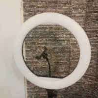 رینگ لایت حرفه ای|دوربین عکاسی و فیلمبرداری|قدس, شهرقدس|دیوار