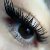 اکستنشن مژه کاشت مژه