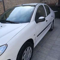 پژو۲۰۶ تیپ ۵ مدل۹۵ v8 صندوقدار خانگیsd