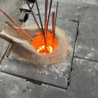 استخدام کارگر ریخته گری و سنگ زنی