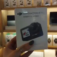 دوربین ورزشی DJI Osmo Action 5 Pro پک استاندارد