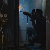 جوشکاری وتریلی و زیربندسازی