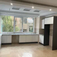 آپارتمان ۶۵ متری / پارکینگ / انباری