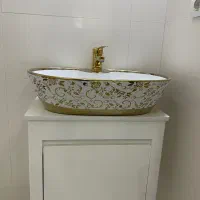 توالت فرنگی و روشویی