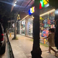 مغازه تجاری بازار مرکز شهر