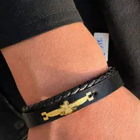 دستبند چرم مردانه کد ۱۱۰