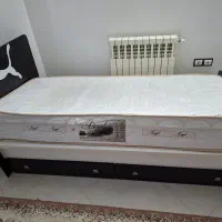 تخت و تشک نوجوان