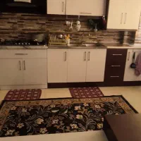 کابینت ام دی اف‌ رنگ زرشکی