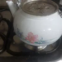 کتری لعابی همراه باقوری چینی که ست هستند|قوری، کتری، قهوه‌ساز دستی|تهران, فلاح|دیوار