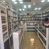 فروشنده خانم