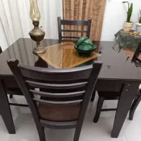 میز ناهار خوری