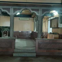 اجاره مغازه ۱۴۰ متری|اجارهٔ مغازه و غرفه|خمینی‌شهر, |دیوار