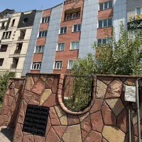 فروش آپارتمان ۷۰متری موقعیت اداری بر ارتش