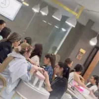 تخفیف ویژه آموزش کاشت ناخن و پدیکور وپارافین تراپی