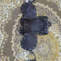 زین اسب چرم