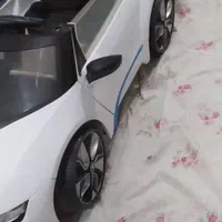 ماشین شارژی|اسباببازی|صحنه, |دیوار