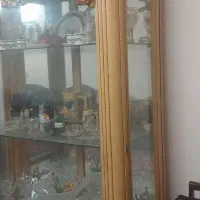 ویترین شیک،چوب گردو۲میلیون تومان