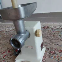 چرخ گوشت قدیمی سالم  و نوستالوژی|خردکن، آسیاب، غذاساز|قم, زنبیل آباد|دیوار