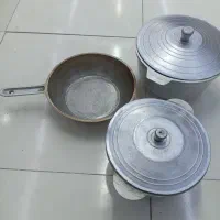 دوتا قابلمه و یک عدد تا چدن ریخته گری|ظروف پخت‌وپز|سبزوار, پاسداران|دیوار