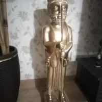 مجسمه هخامنشی