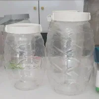 تعدادی دبه مخصوص عطاری وسوپر و...