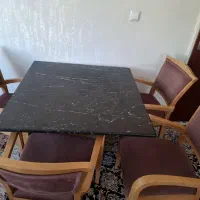 غذا خوری چها ر نفره