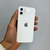ایفون ۱۲ نرمال قیمت مفت چک دارم