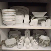 سرویس چینی ۱۲ نفره