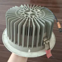 چراغ مغازه و کارگاهی