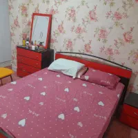 تخت و سرویس خواب|تخت و سرویس خواب|دوگنبدان, |دیوار