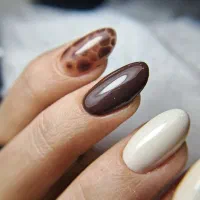 کاشت اولیه فقط ۳۰۰