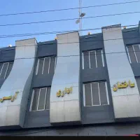 مغازه-تجاری-بر-جاده-اصلی-بلوار-امام-رضا-ع