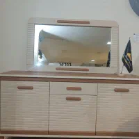 آینه کنسول مینیمال کرم گردویی زرکالا|بوفه، ویترین، کنسول|یاسوج, |دیوار