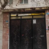 فروش و رهن خانه حیاطی ۳طبقه
