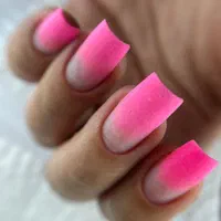 آف ویژه ی کاشت ناخن به مناسبت شب یلدا|خدمات آرایشگری و زیبایی|فولادشهر, A4|دیوار