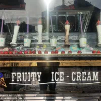 وسایل آبمیوه فروشی