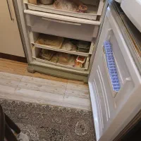 یخچال فریزر سینجر دو طبقه بالا یخچال پایین فریزر|یخچال و فریزر|مرند, |دیوار