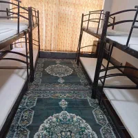 اجاره تخت خوابگاه دخترانه|اجارهٔ کوتاه‌مدت آپارتمان و سوئیت|شیراز, خلیلی|دیوار