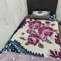 تخت یک نفره