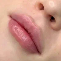 پزشک عمومی اماده همکاری در کلینیک های زیبایی