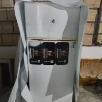 یخچال فیریزر قدیمی سالم