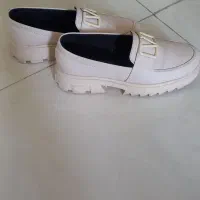 کفش لوفر و کتونی