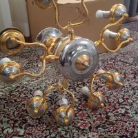 لوستر طلایی.