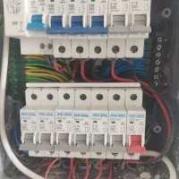 جوشکاری‌.برقکاری.الاچیق.رفع‌نشتی.پله حفاظ نرده