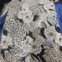 پارچه چادری|لباس|ساوه, |دیوار